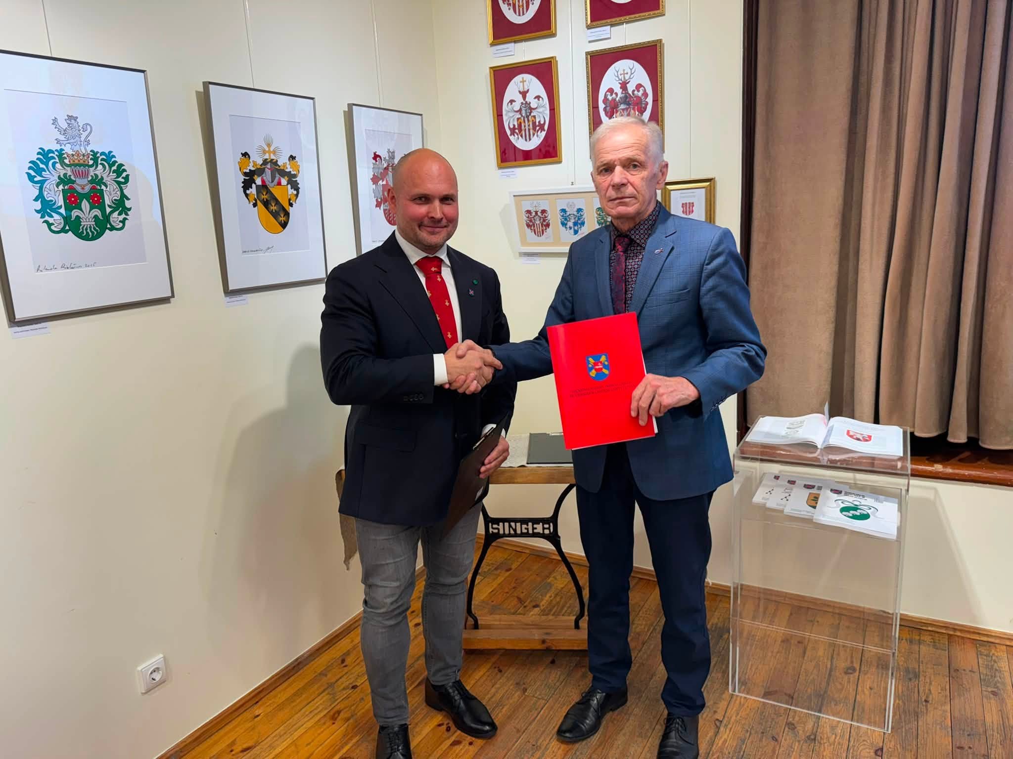Pasirašyta bendradarbiavimo sutartis su Vilniaus krašto etnografijos muziejumi